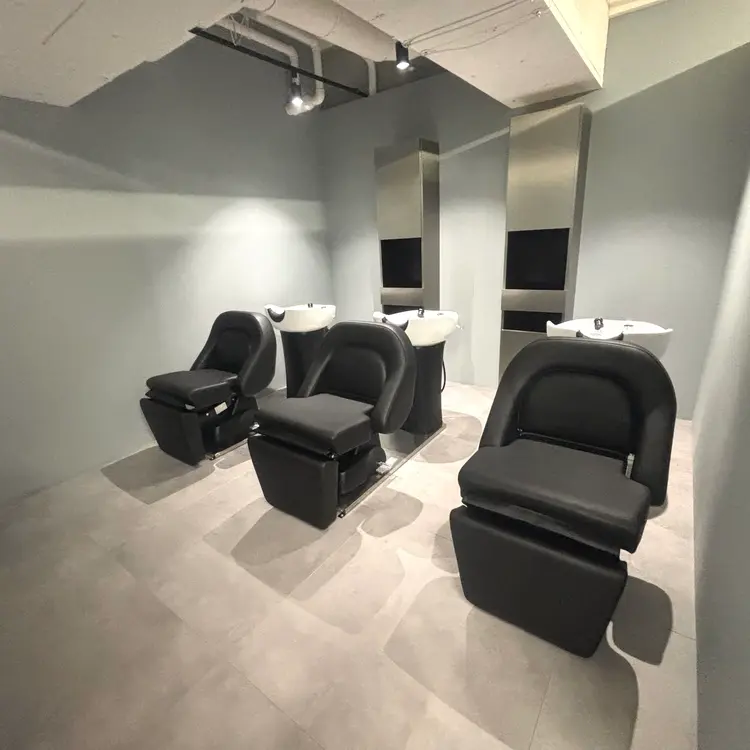 ioe西梅田店の内観・外観3