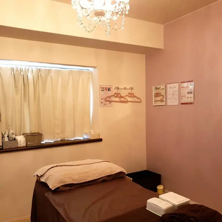 脱毛エステティックサロンviviの内観・外観3