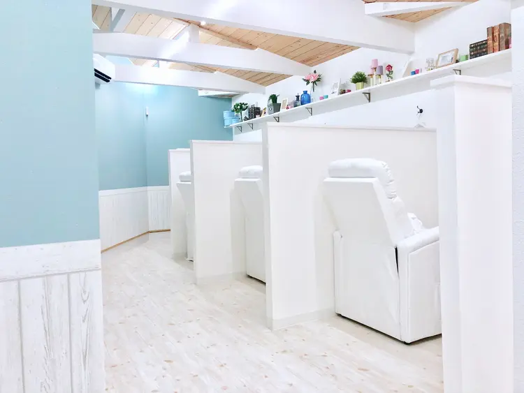 Rien Lash 熊谷店の内観・外観2