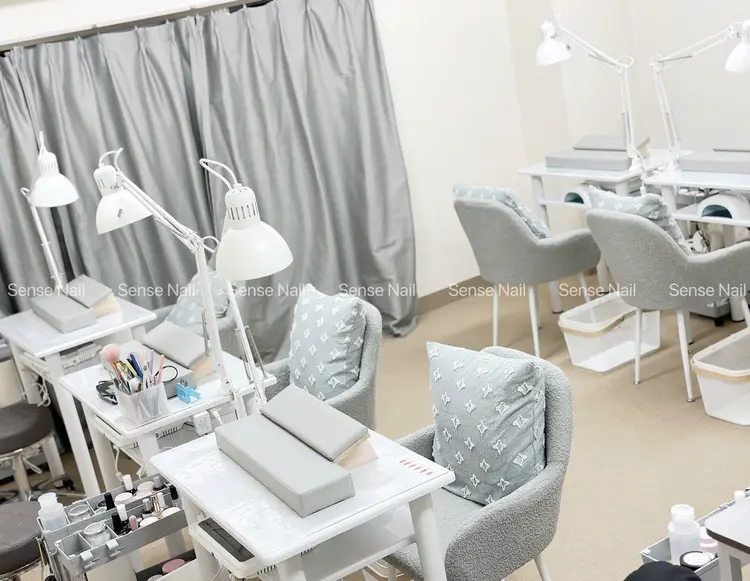 Sense Nail新宿店【センスネイル】の内観・外観2