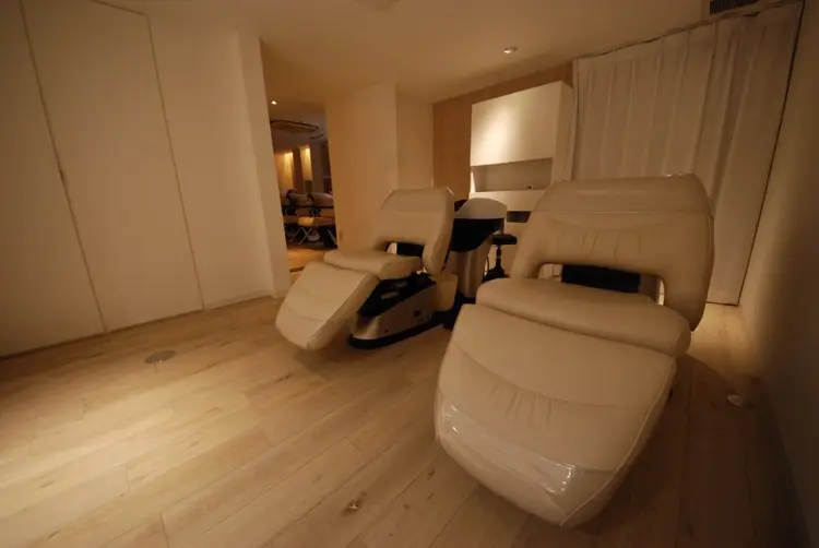 NYNY 桂店の内観・外観2