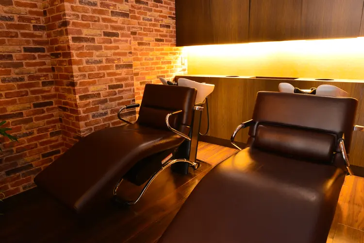 Aman hair-s 吉祥寺南口店の内観・外観3