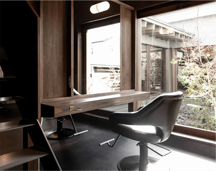 logo life at gardenの画像