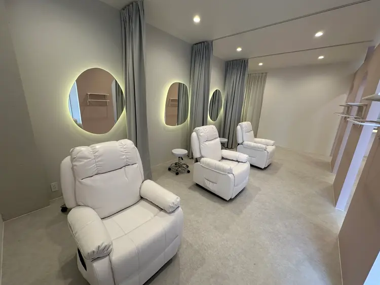 Luo ルオまつ毛パーマ/マツエク/眉毛の専門店の内観・外観1