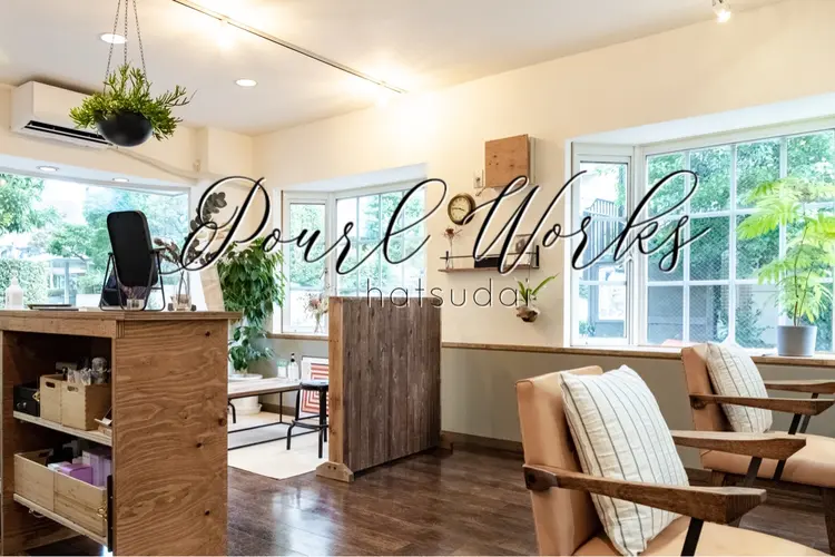 Pourl Worksの内観・外観1