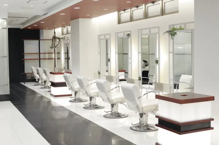 BiBi internationalの内観・外観2