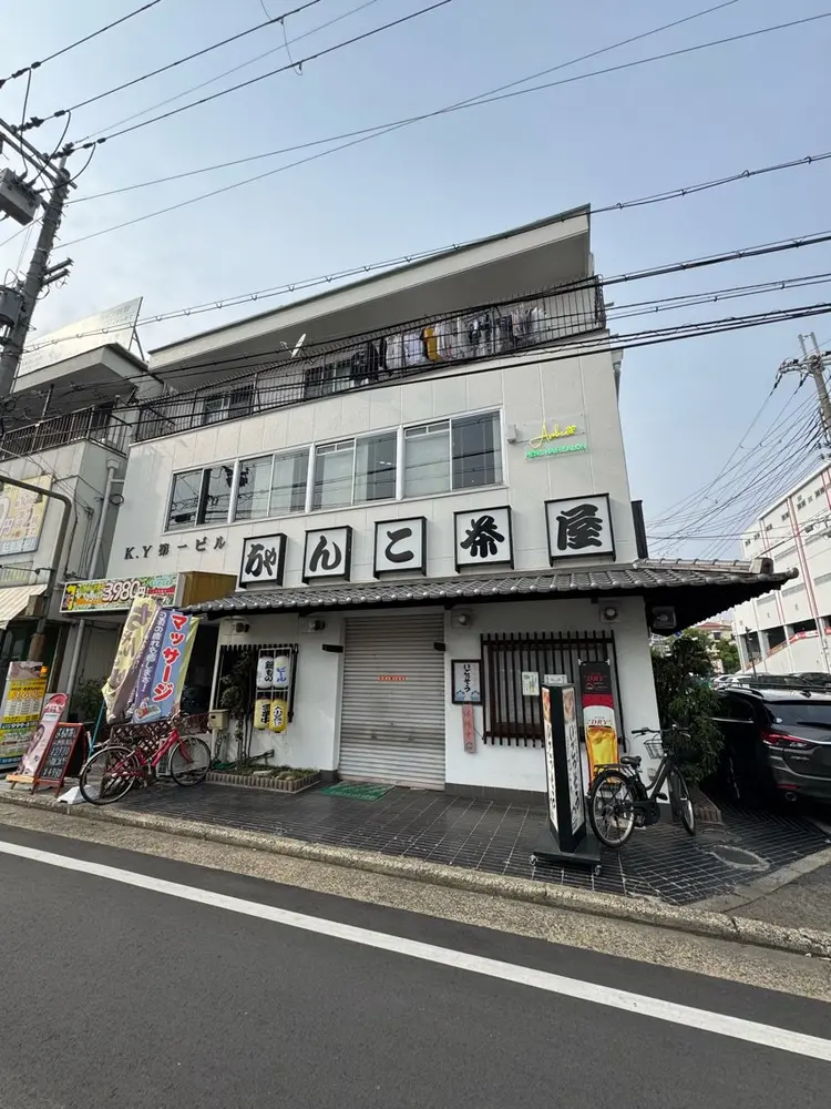 メンズサロンAsobee近鉄八尾【メンズパーマ&メンズカット】の内観・外観1