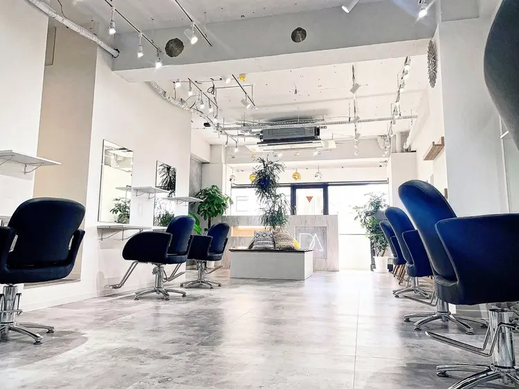 D.I.E.V.A hair藤沢の内観・外観3