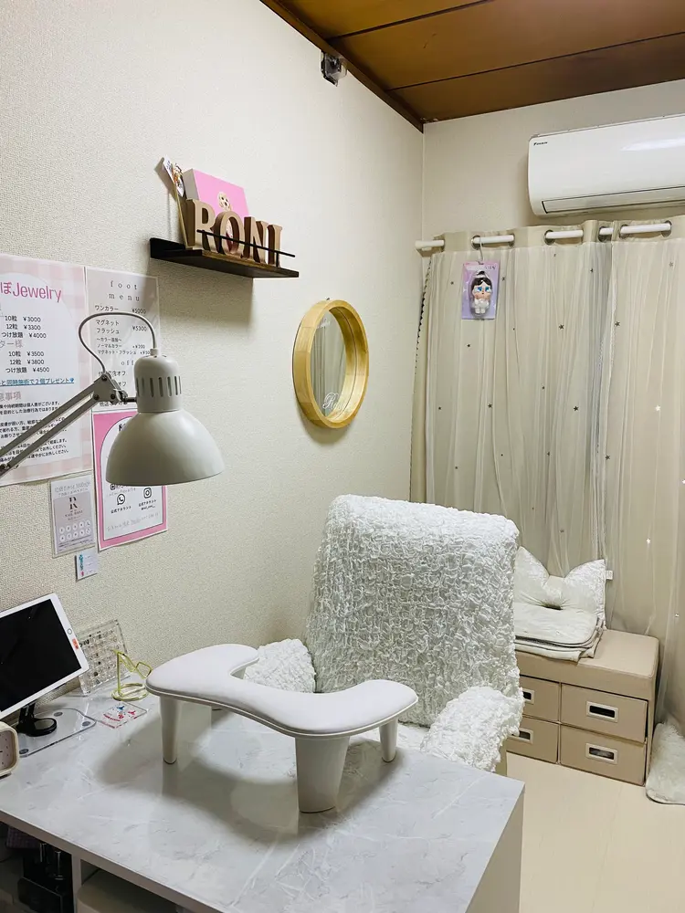 nail Roniの内観・外観1