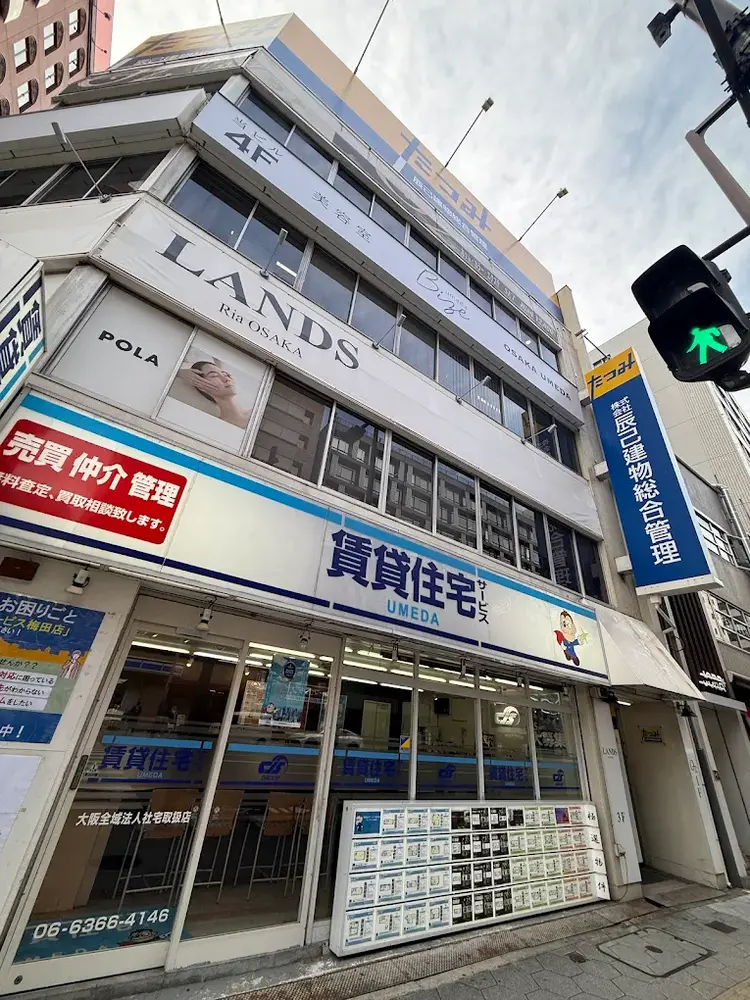 韓国系BIZEカラーエクステ梅田の内観・外観3