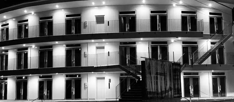 ELIGHTの内観・外観1