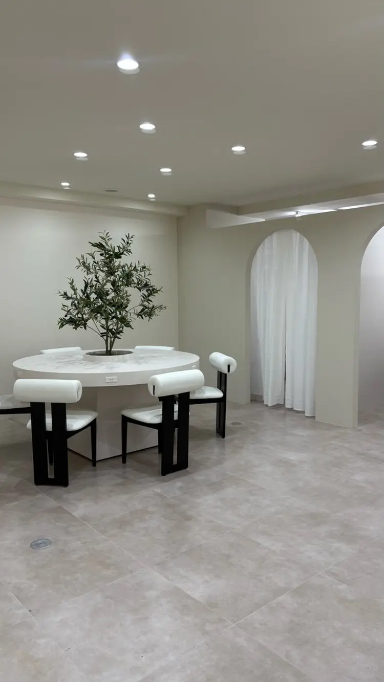 Nail salon Cibelle 江阪店の内観・外観2