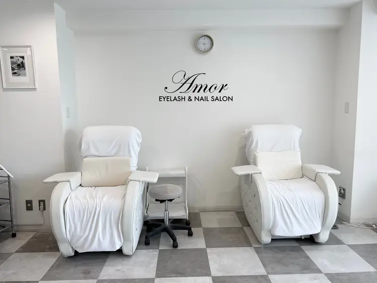 アモル川崎駅前店の内観・外観3