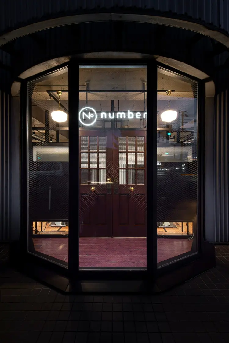 N° 秋田店 【ナンバー】の内観・外観2