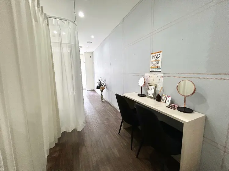 amii+eyesalon渋谷店の内観・外観2