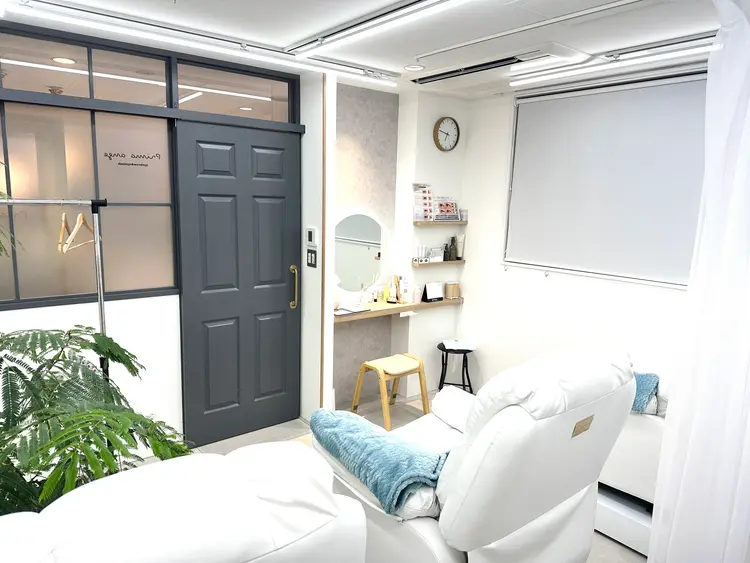 PRIMA-ange- hair&eyebrow 中目黒店の内観・外観3