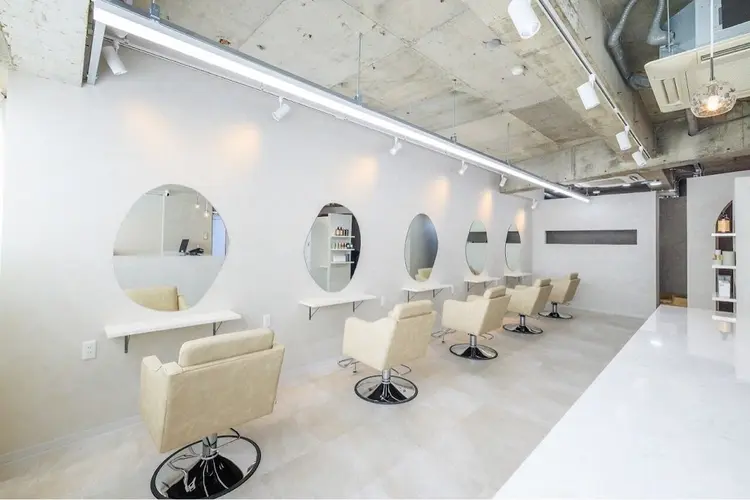 Laluの内観・外観1