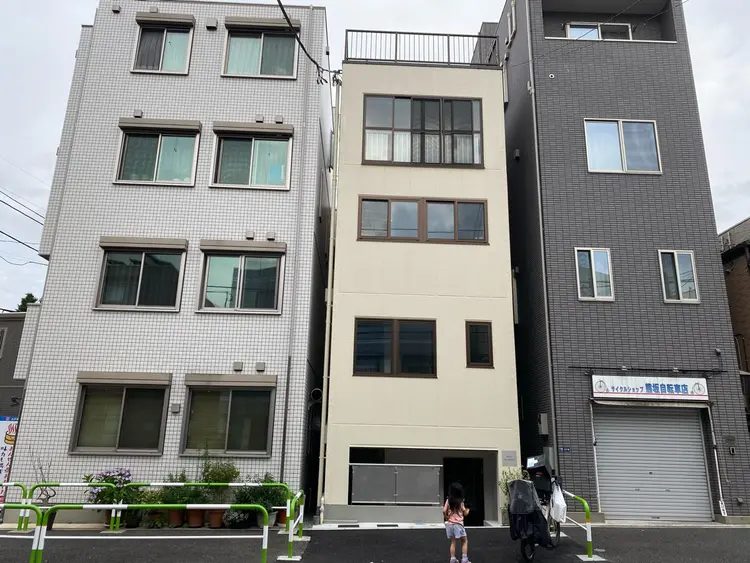 FERNAの内観・外観2