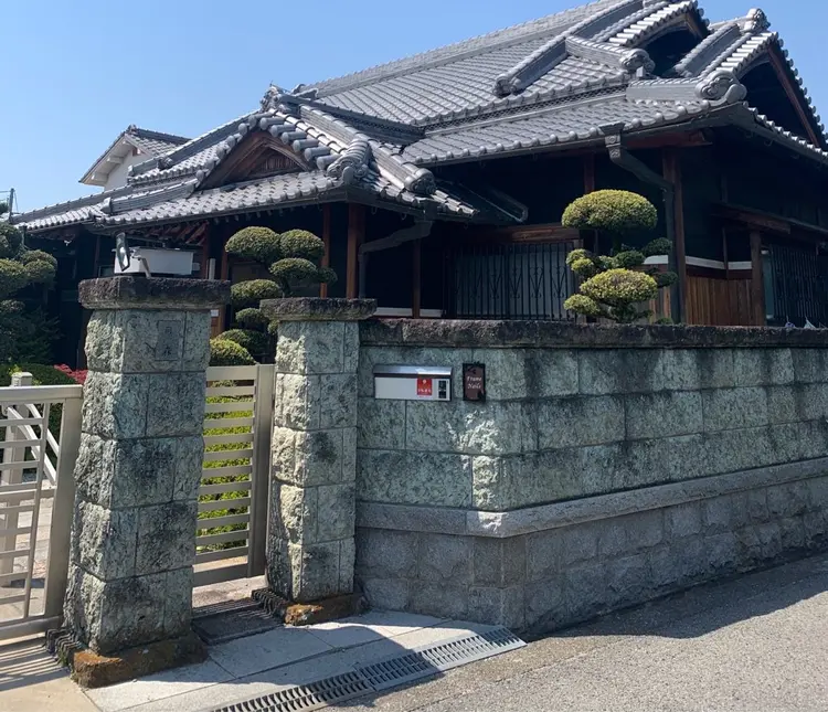 Frame Nailsの内観・外観1