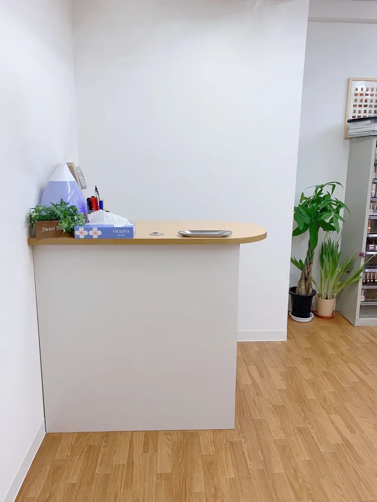 HEYの内観・外観1