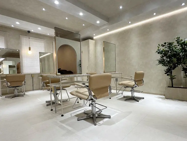 Zina　博多　髪質改善＆トリートメント＆艶髪の内観・外観2