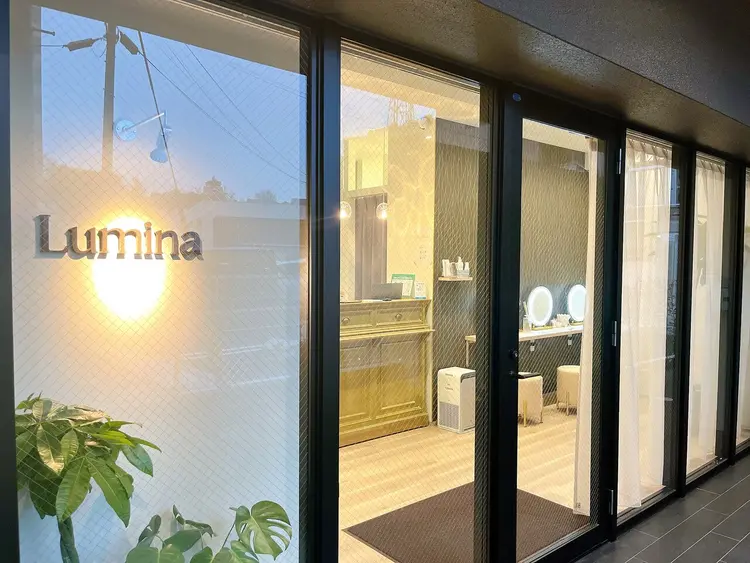 Luminaの内観・外観1