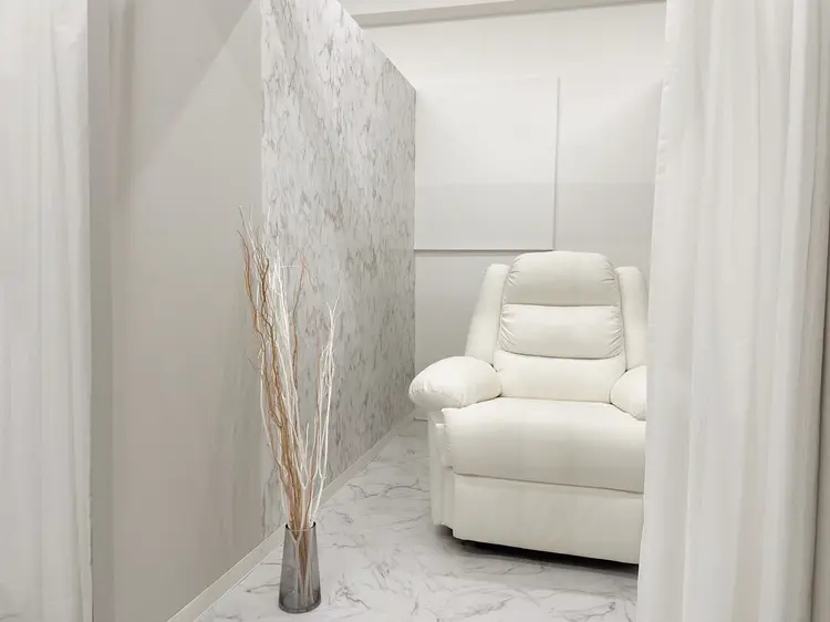 アイブロウサロン  I’ck 池袋西口店【眉毛専門店】の画像