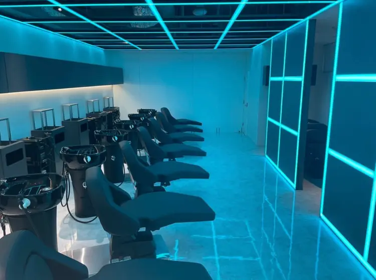 DISCOの内観・外観3