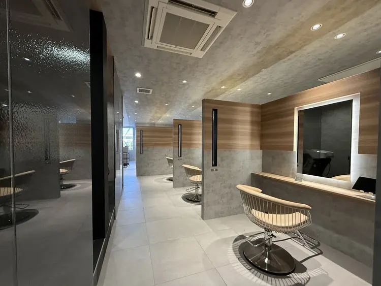 EARTH coiffure beaute 柏崎店の内観・外観2