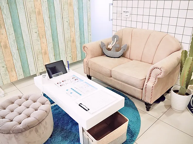 ホワイトニングサロンCREWの内観・外観3