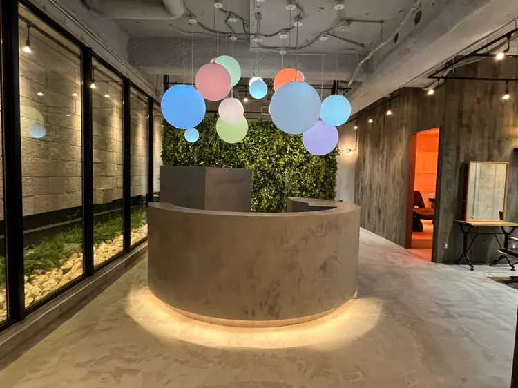 Lolonois池田店の内観・外観2