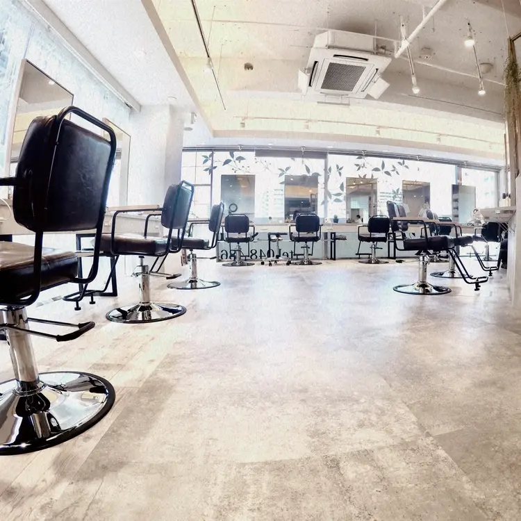 Blossom朝霞台店の内観・外観1