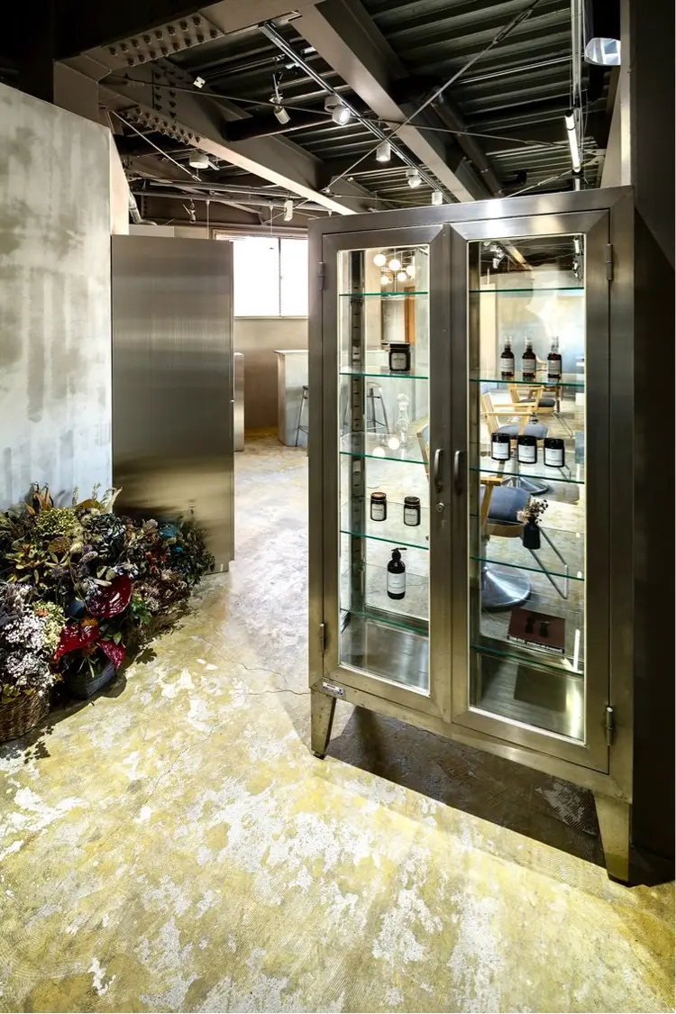 毛髪花学研究所の内観・外観3