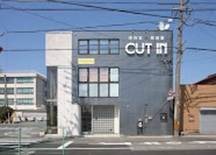 CUT IN HONTENの内観・外観1