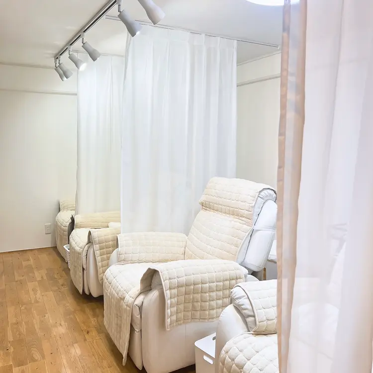 Yii Salonの内観・外観1