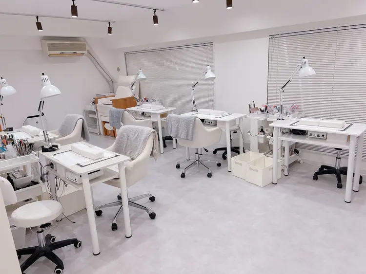 MiKi Nail Salonの内観・外観2