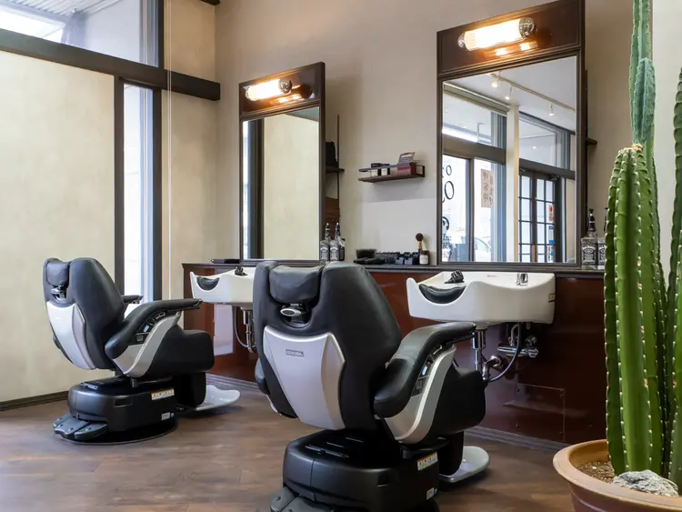 理容室インフィニィト　ネオの内観・外観3