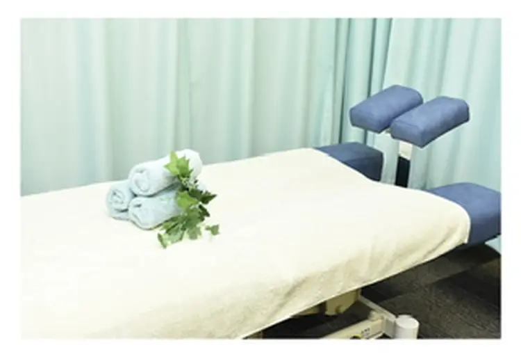 小顔矯正専門 シンメトリー池袋店の内観・外観1