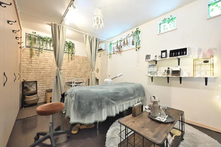 肌質体質改善サロン Murir（ミュリール）橋本店の内観・外観2