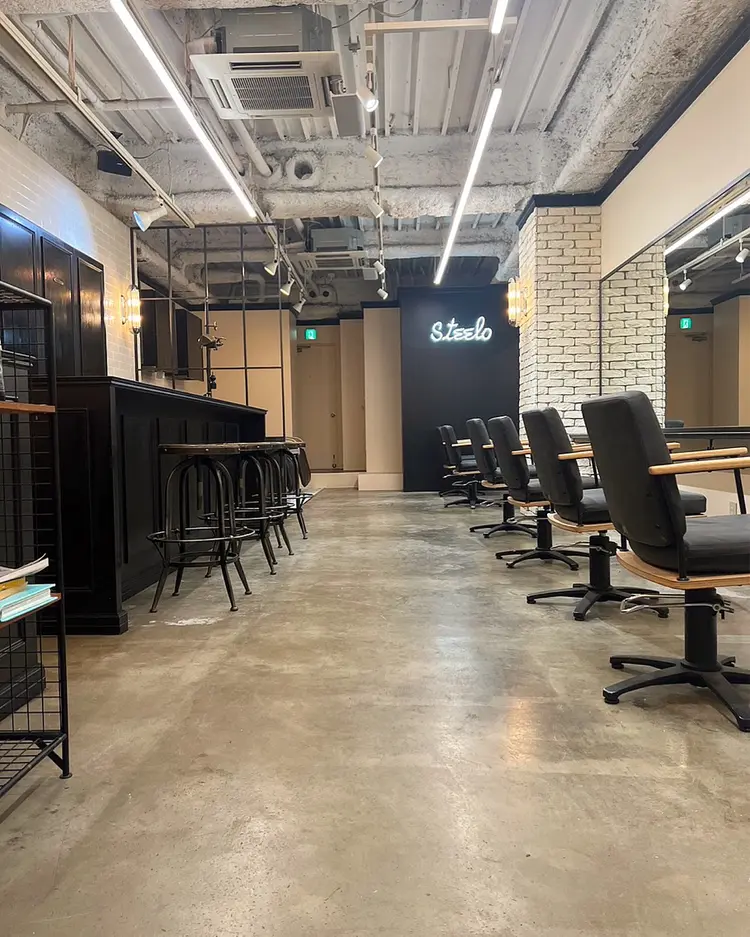 Steeloの内観・外観1