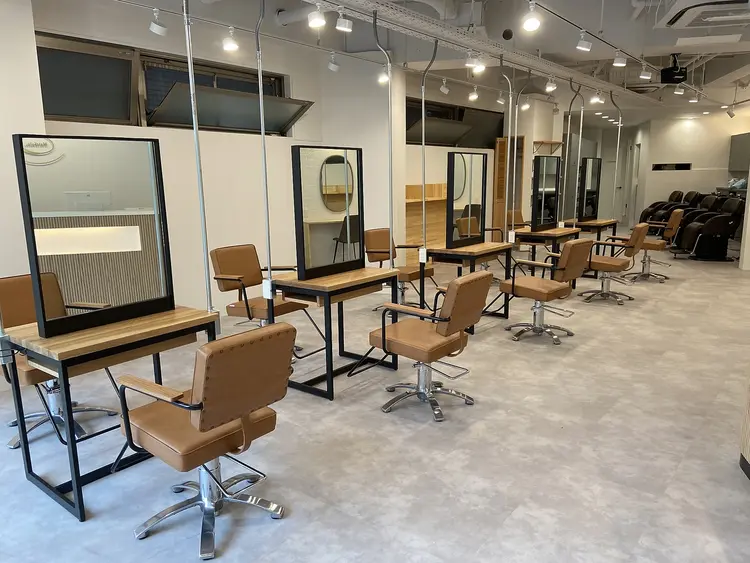 SHIAN橋本店の内観・外観1