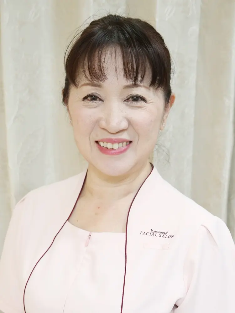 メナードフェイシャルサロン  エムラベンダーの内観・外観1