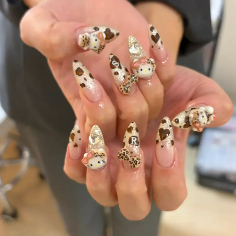 ease NAIL SALONの内観・外観3