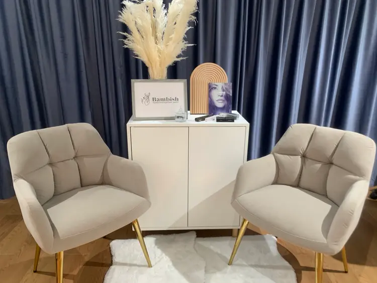 眉毛アイブロウ&まつ毛パーマ専門店 バンビッシュ恵比寿店の内観・外観1