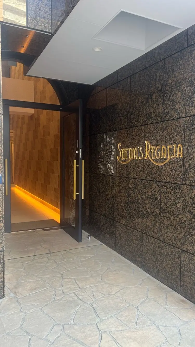 CURATED SKINの内観・外観2