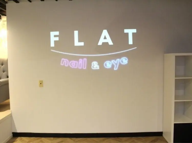 FLAT nail&eyeの内観・外観2