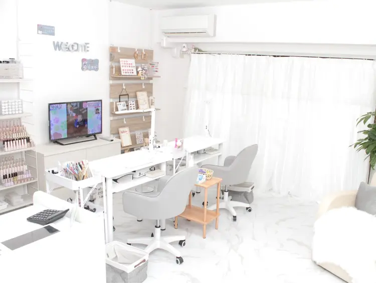 Joliesse nail salonの内観・外観1