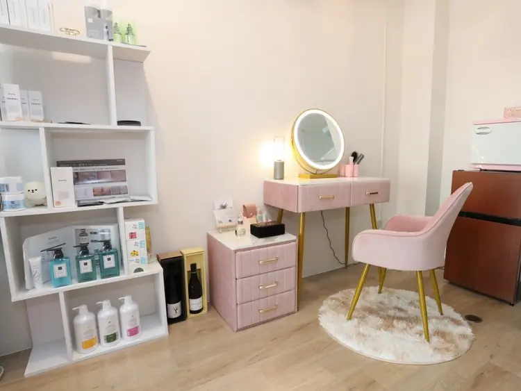 Beauty  salon La deesseの内観・外観2