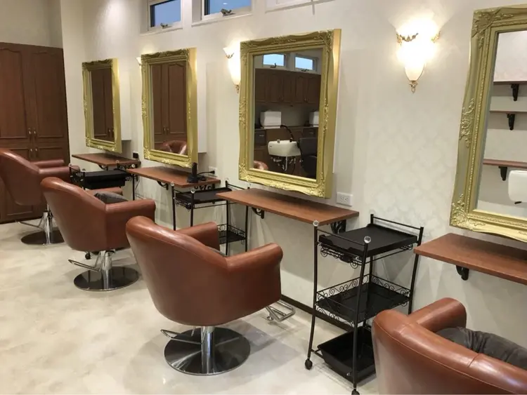 予防美容サロン Enchanteeの内観・外観2