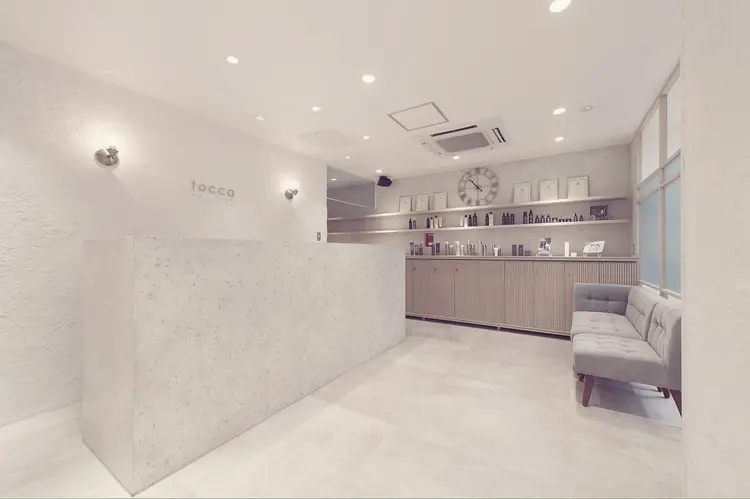 tocca hair&treatment 仙台店の内観・外観1